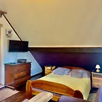 Apartamenty I Pokoje Domino Parking W Cenie !
